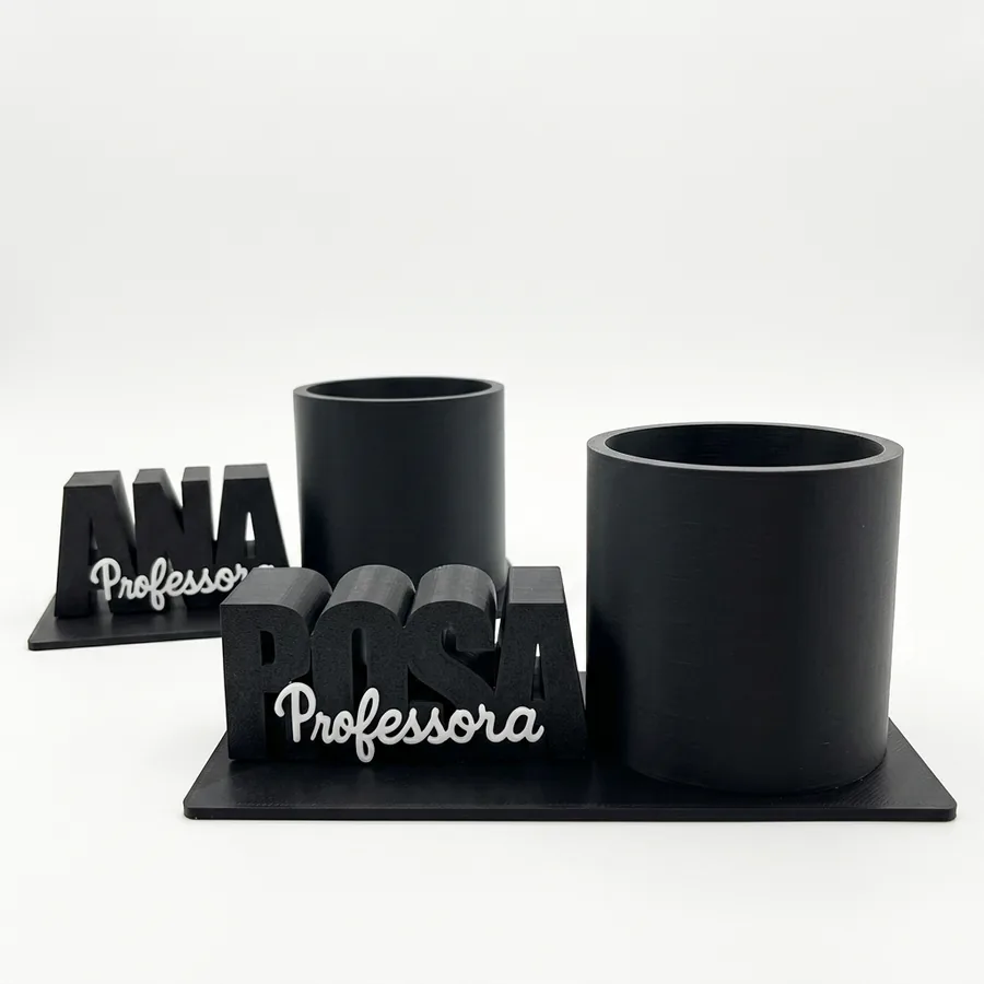 Porta canetas Professora com nome impresso em 3D — kit premium — coleção dia dos professores da Mundo Encantado 3D